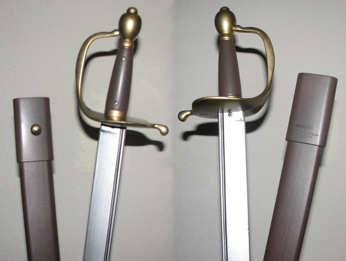 disguise_sword_left_right.jpg disguise_sword_left_right.jpg